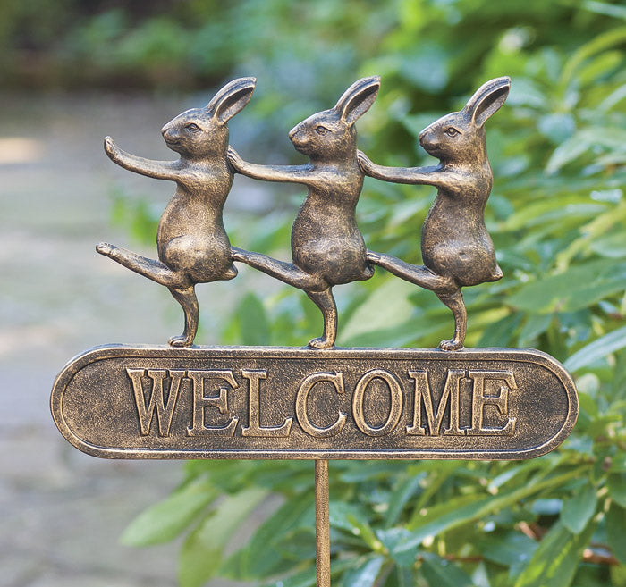 Bunnies Welcome Sign – Charleston Gardens