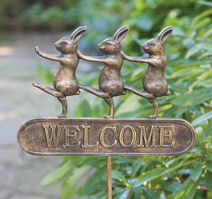 Bunnies Welcome Sign
