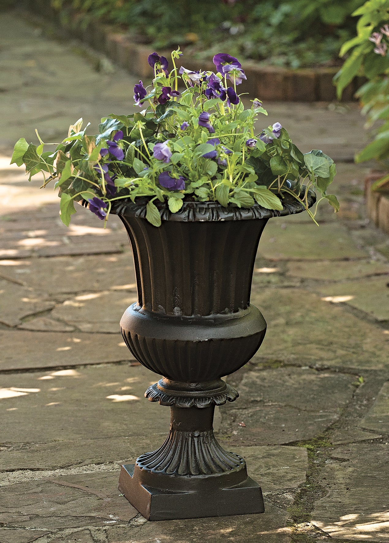 Aluminum Urn Charleston Gardens